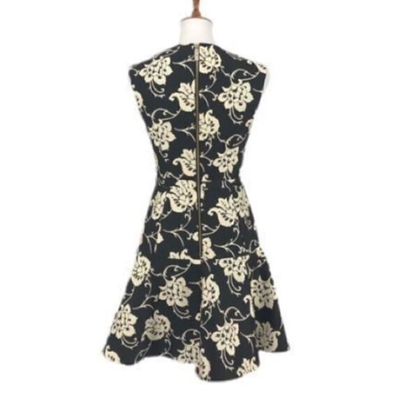 Ted Baker London Women’s Size 0 Ornate Paisley Ruffle Dress Black Fit and Flare - Picture 14 of 15
